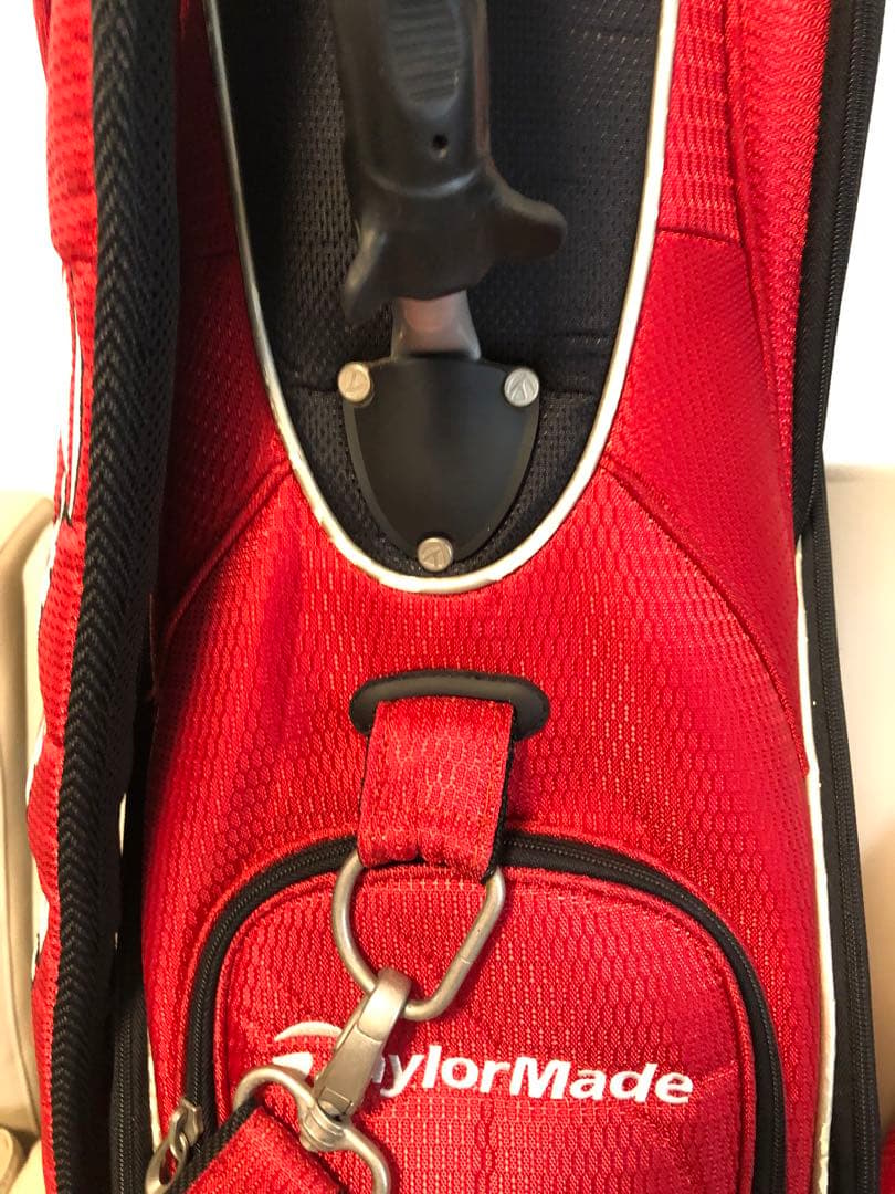 【送料込み】大人気　テーラーメイド　　Taylormade キャディバッグ 赤