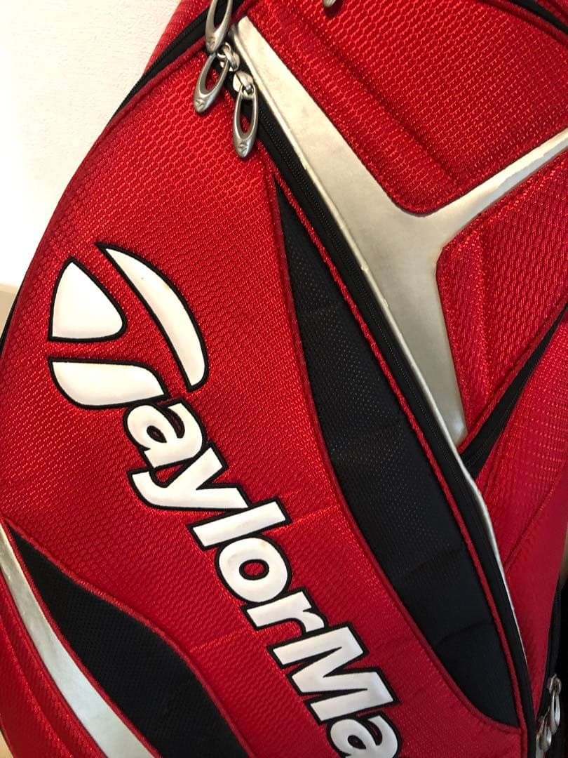 【送料込み】大人気　テーラーメイド　　Taylormade キャディバッグ 赤