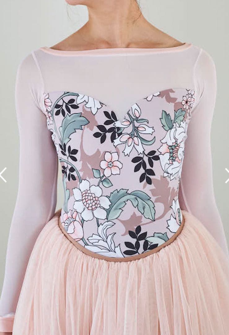 新品 未使用 STINA Mサイズ レオタード