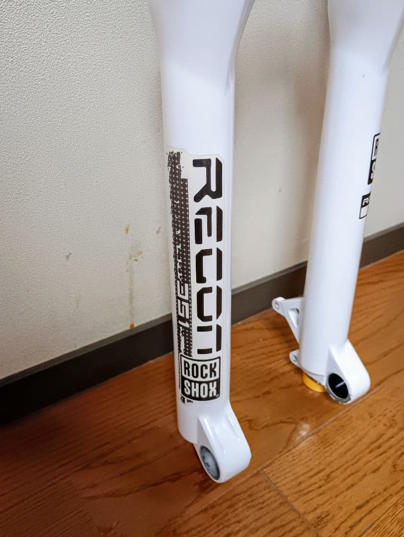 ROCKSHOX RECON 351 SOLO AIR（26インチ）※匿名配送
