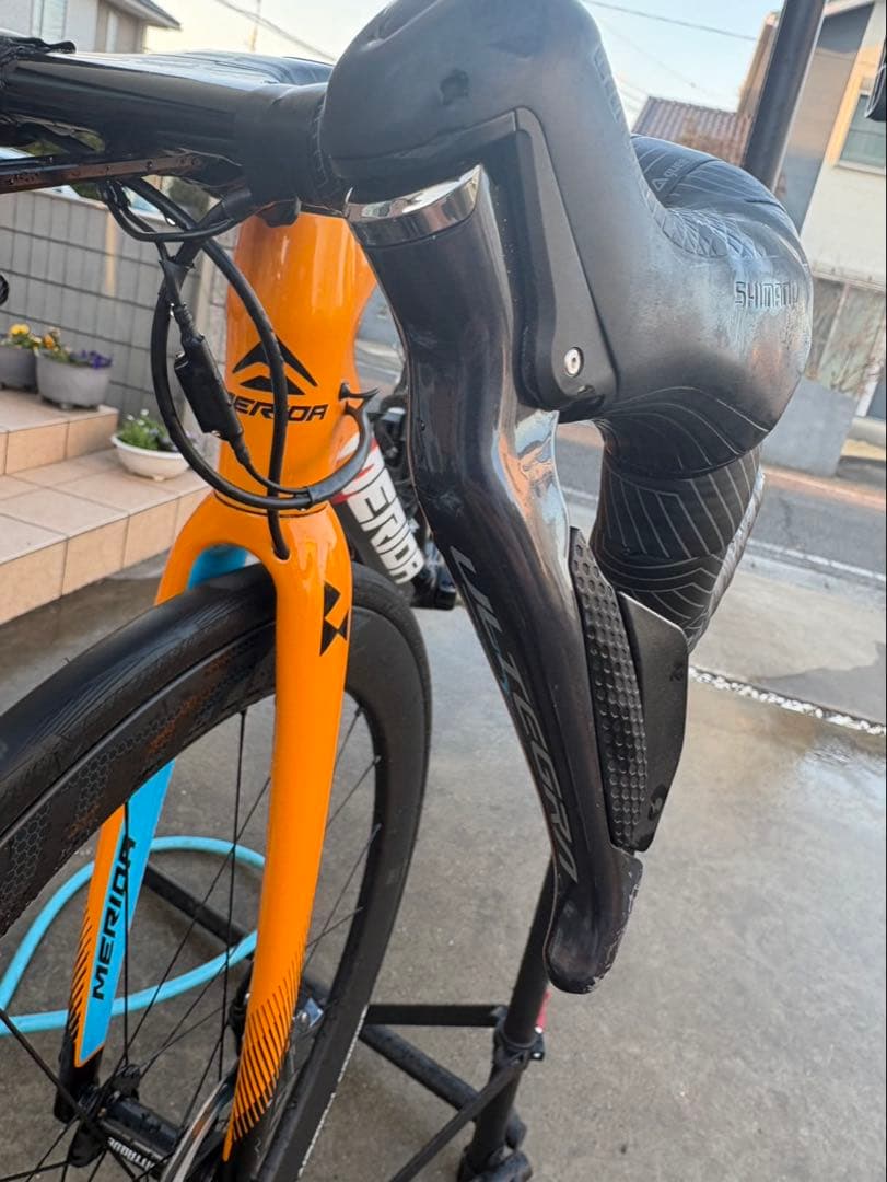 MERIDA スクルトゥーラ　チームe ロードバイク