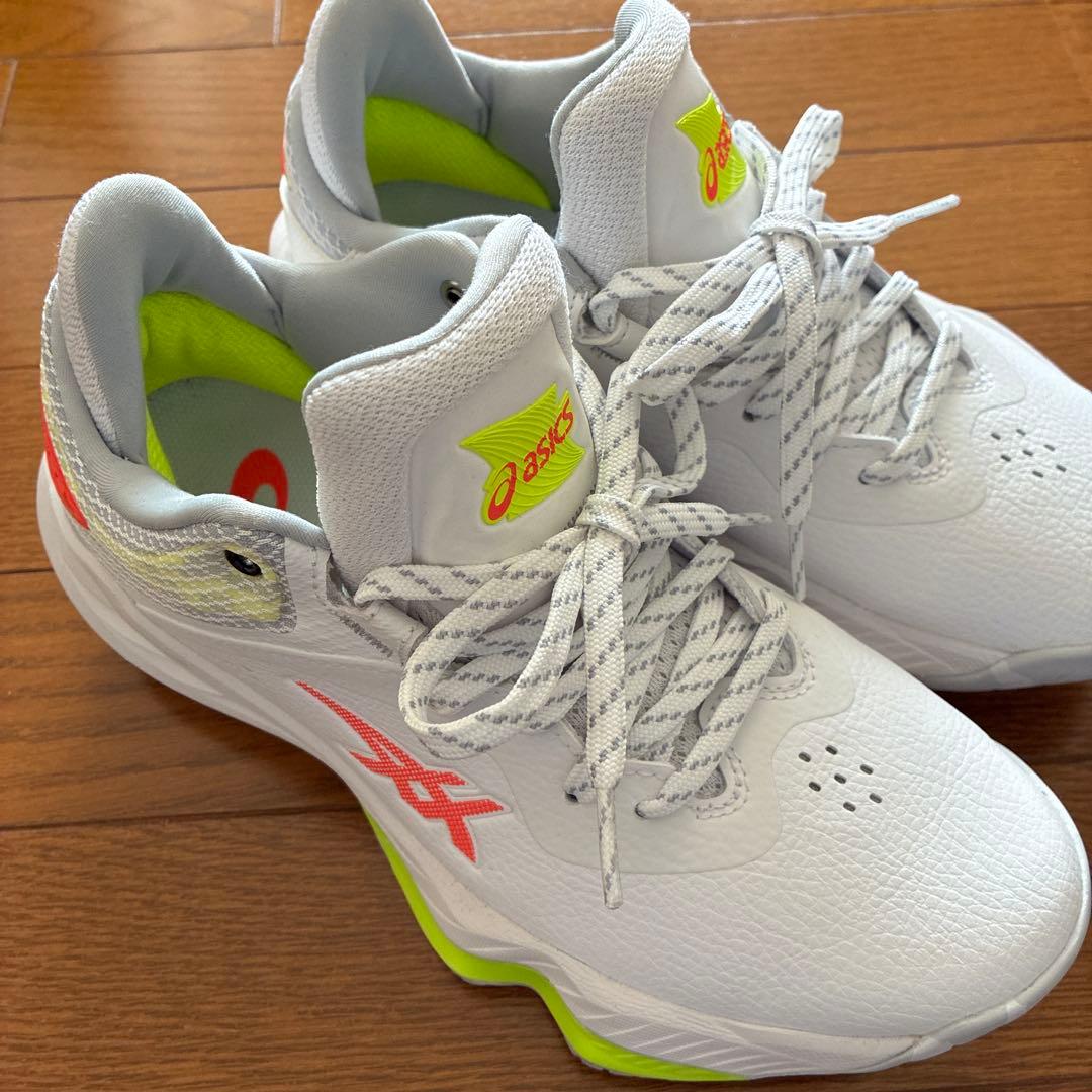 NOVA SURGE LOW ノヴァサージロー アシックス バッシュ