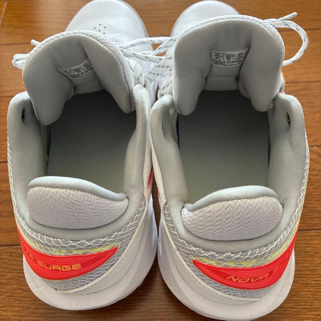 NOVA SURGE LOW ノヴァサージロー アシックス バッシュ