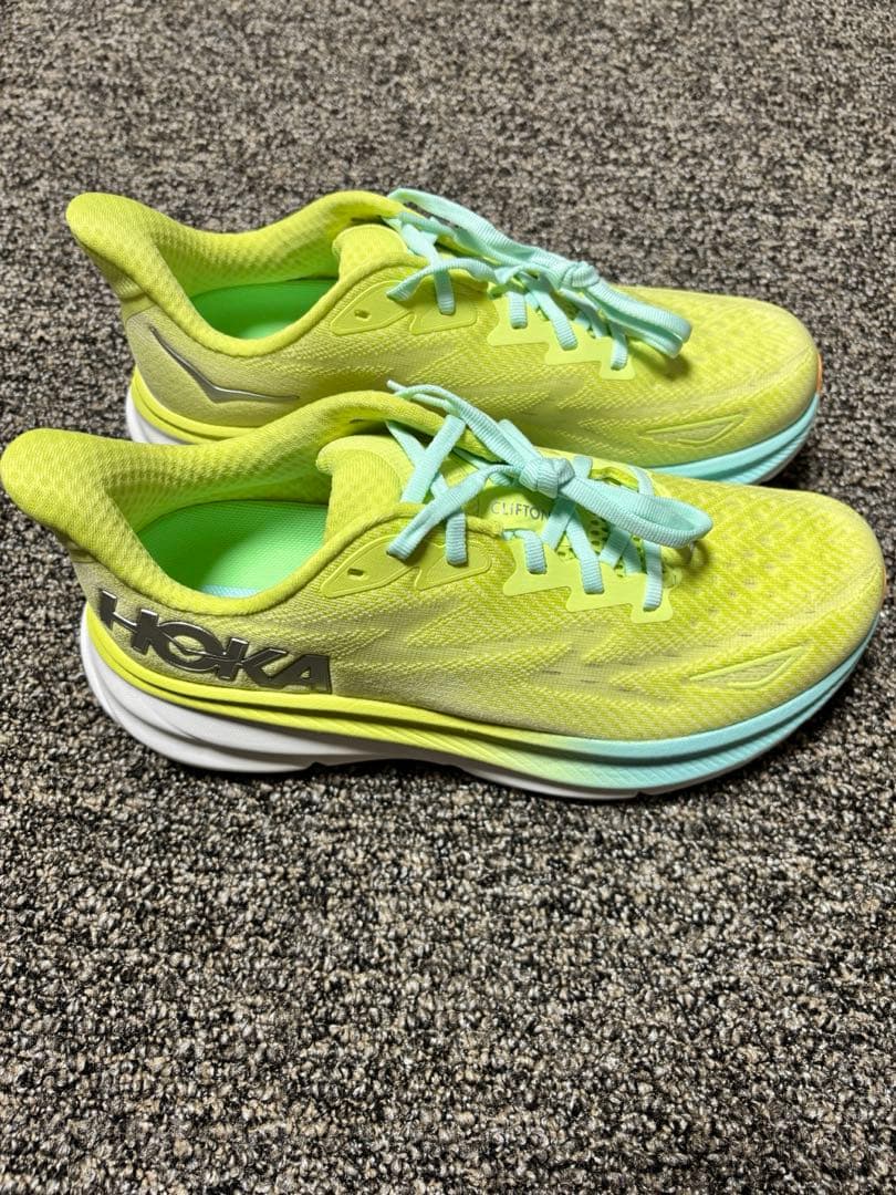 【新品未使用】HOKA ONE ONE ホカオネオネクリフトン9 ワイド25cm