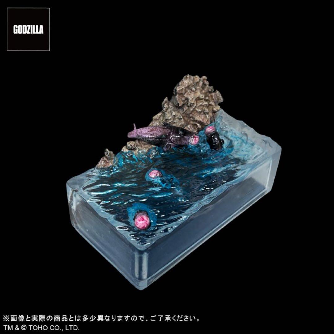 FAVORITE PRODUCTS LINE 呉爾羅(2023)