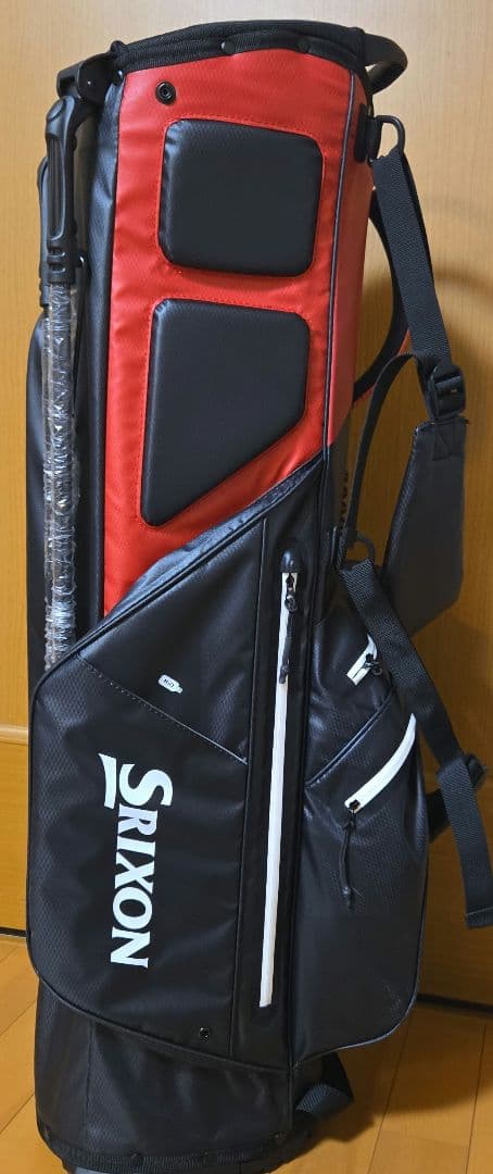 ★新品未使用★Srixon 防水キャディバッグ 黒/赤　8.5型1.9キロ軽量
