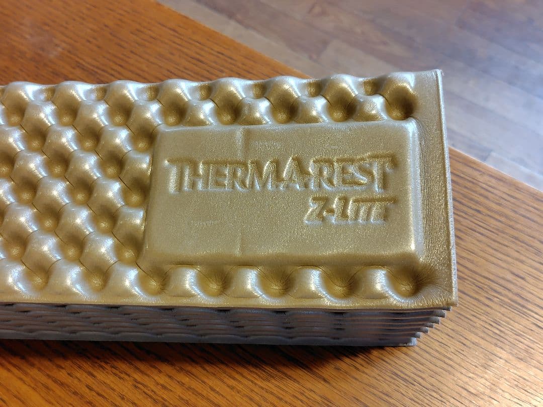 アウトドア寝具 THERMAREST Z-Lite