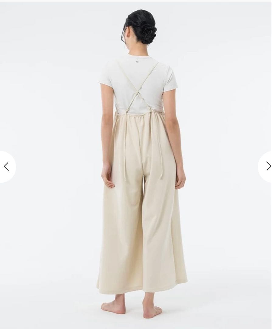 新品未使用【SUKALA】エアースムースリラックスサロペット