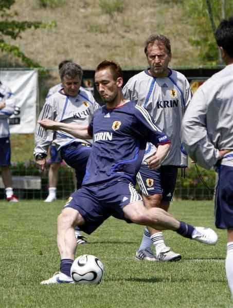 海*︎様 2006 adidas 日本代表 トレーニングシャツ