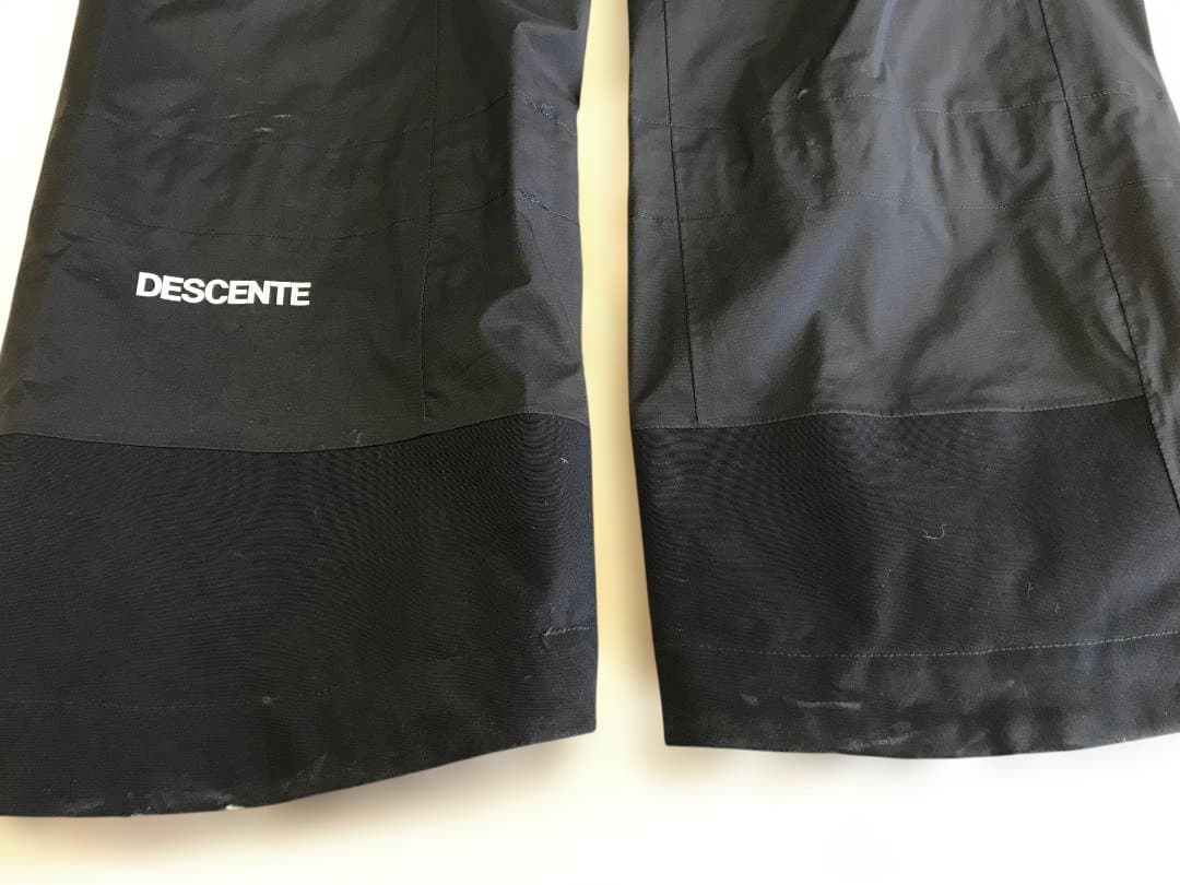 春スキーに最適!デサント＆オガサカ上下セット　ブラック　XLサイズ　美品