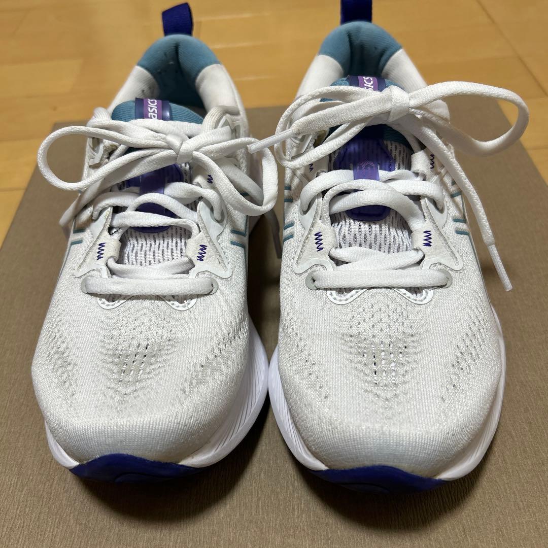 ランニングシューズ　アシックスGel-Cumulus 25 22.5cm美品
