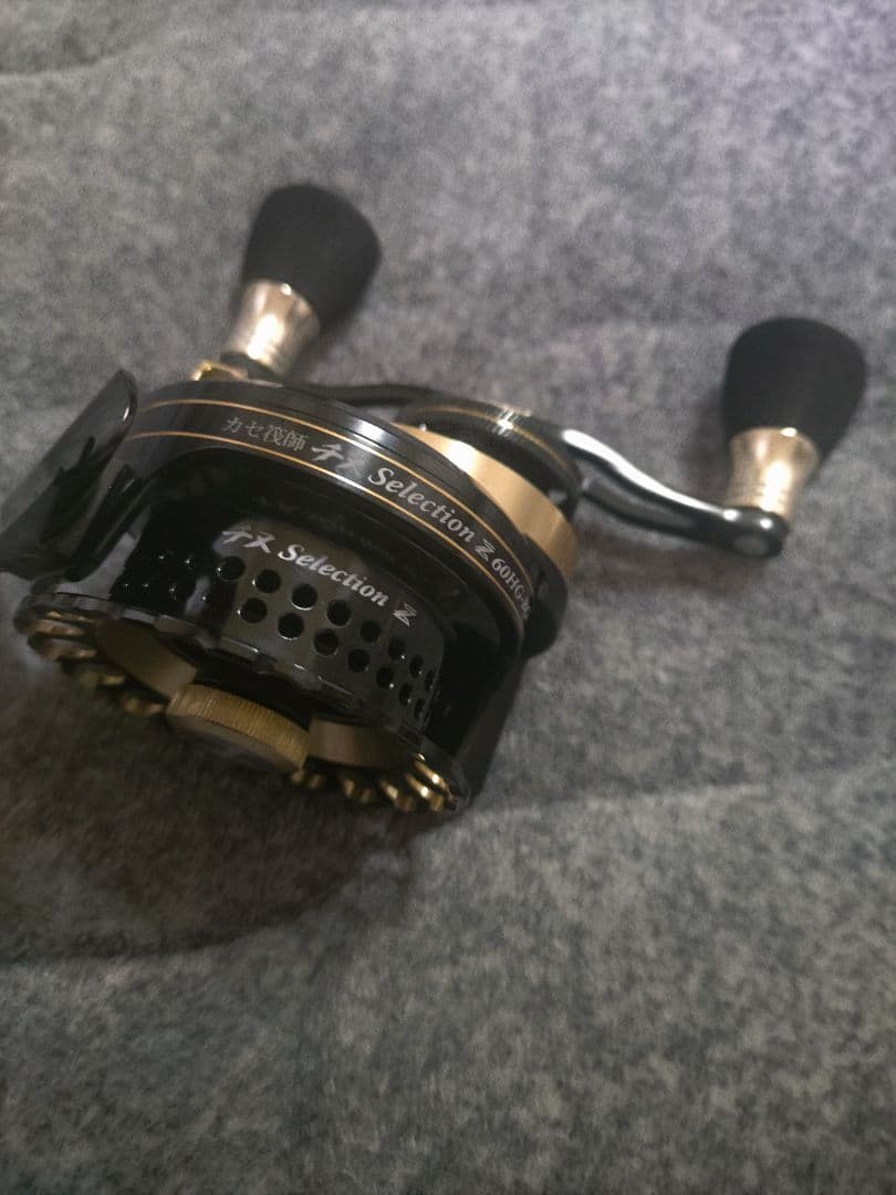 黒鯛工房のカセ筏師　チヌセレクションＺ60HG-BG（LEFT　HANDLE）