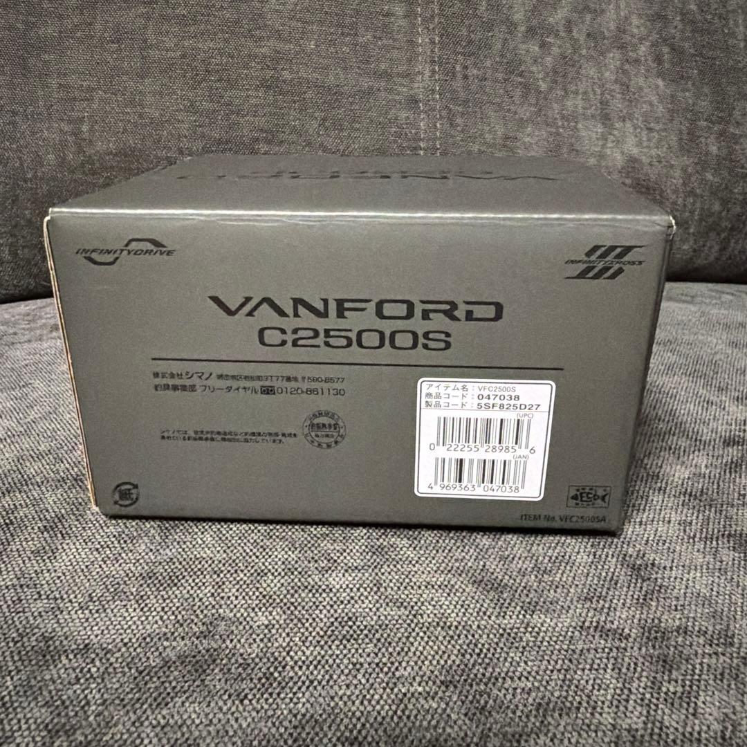 シマノ ヴァンフォード C2500S 新品未使用 箱あり