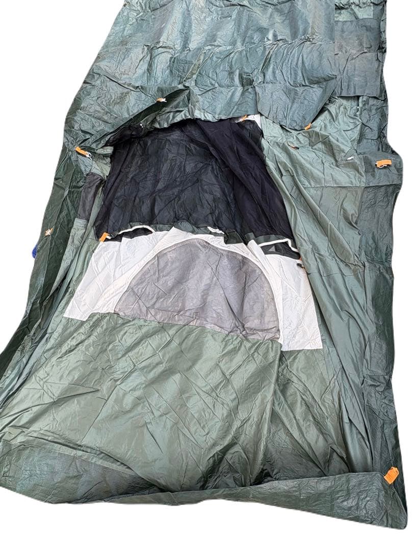 Coleman 8人用キャンプテント３ルーム
