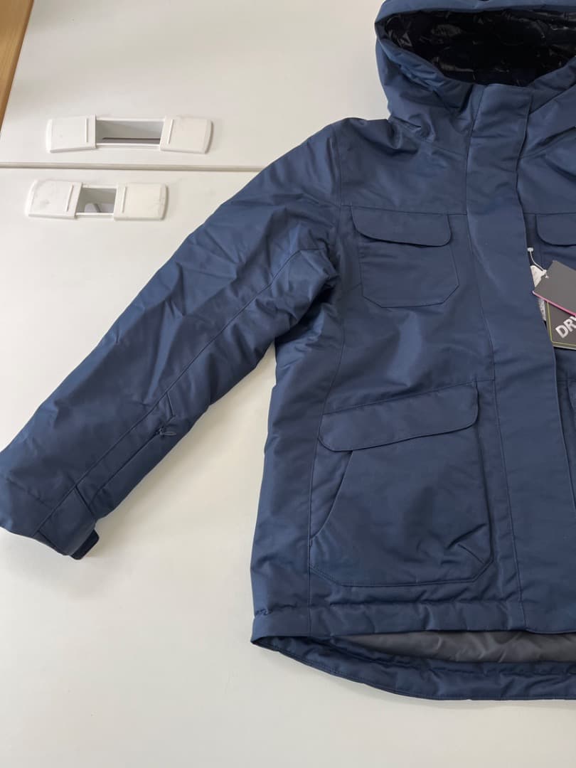 【新品】 phenix　スキーウェア　スノボウェア　レディース　Sサイズ　554