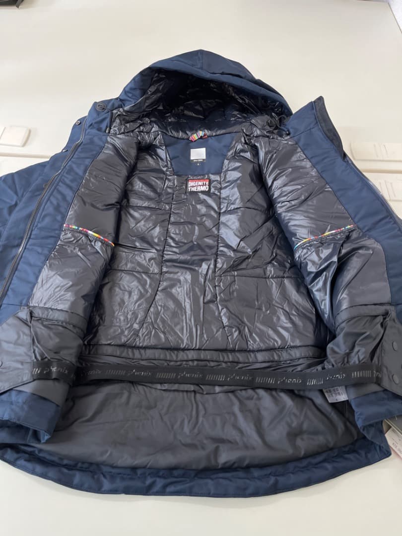 【新品】 phenix　スキーウェア　スノボウェア　レディース　Sサイズ　554