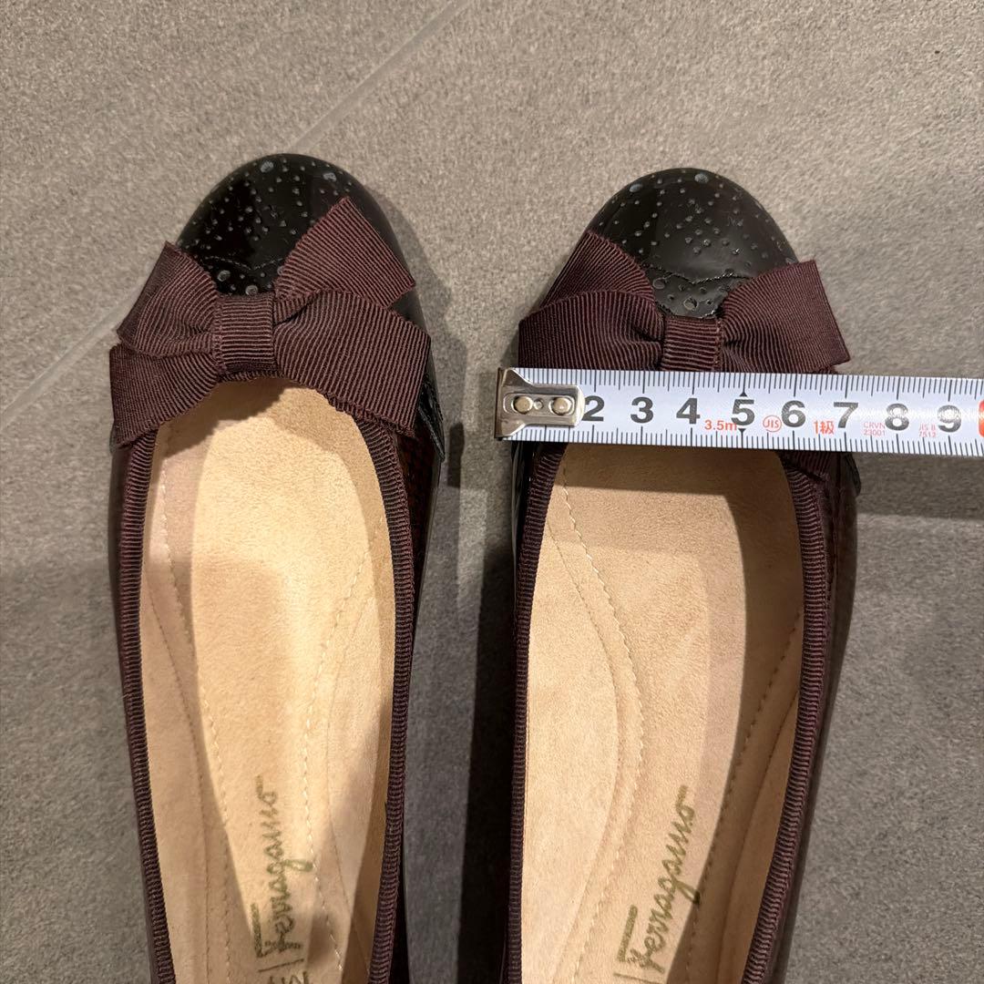 Ferragamo 6.5 バレリーナフラット