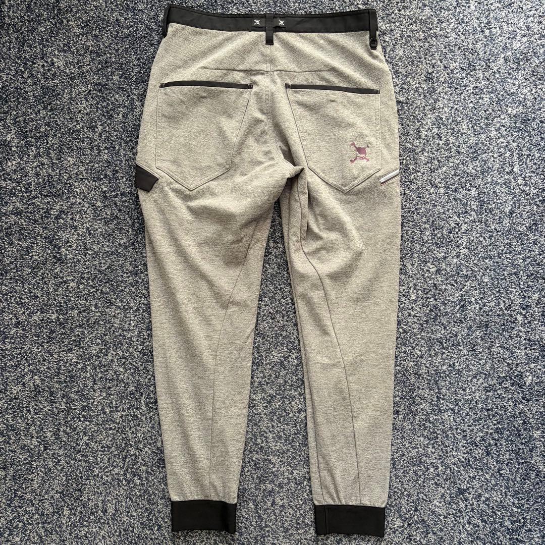 オークリー　ストレッチ　ジョガーパンツ　スカルロゴ　ゴルフウェア　グレー系　34