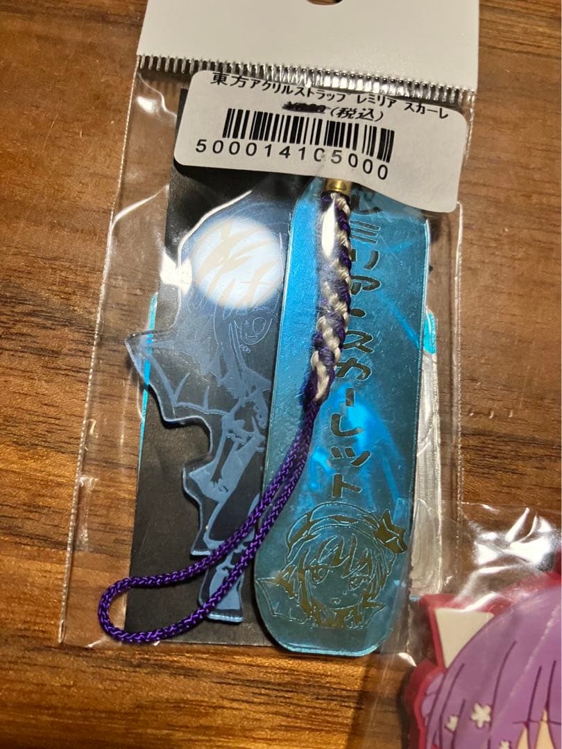 新品未使用　東方プロジェクト　グッズ　レミリア　缶バッチ　キーホルダー