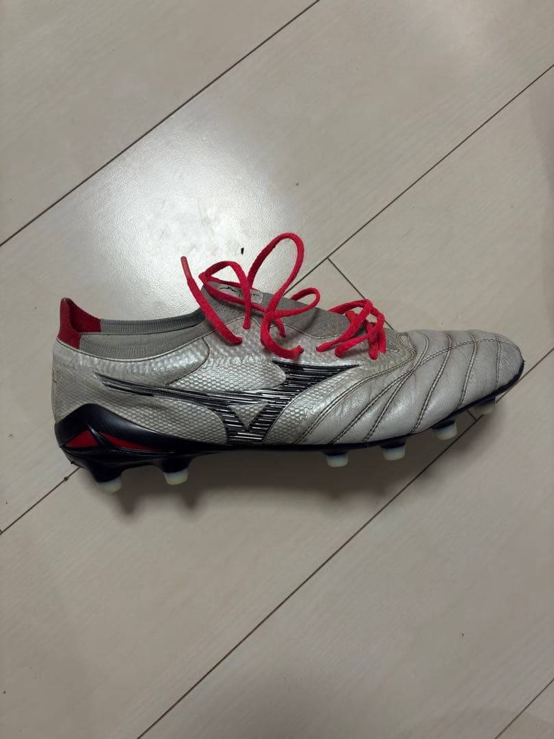 Mizuno モレリア4β