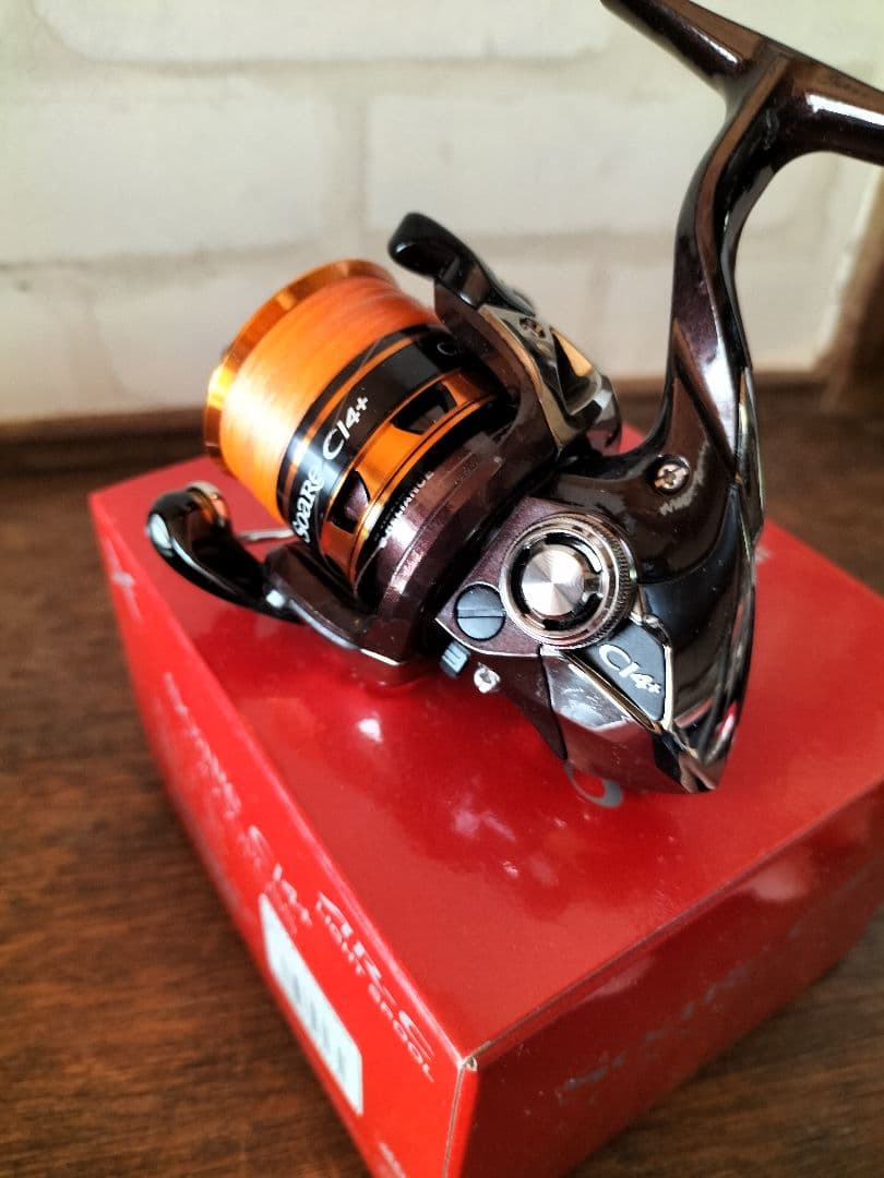 未使用 SHIMANO Soare CI4+ C2000PGSS スピニング