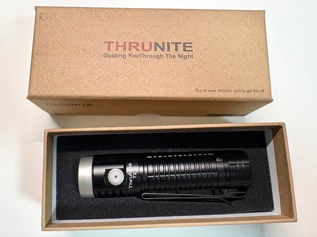 ThruNite T2 LED懐中電灯