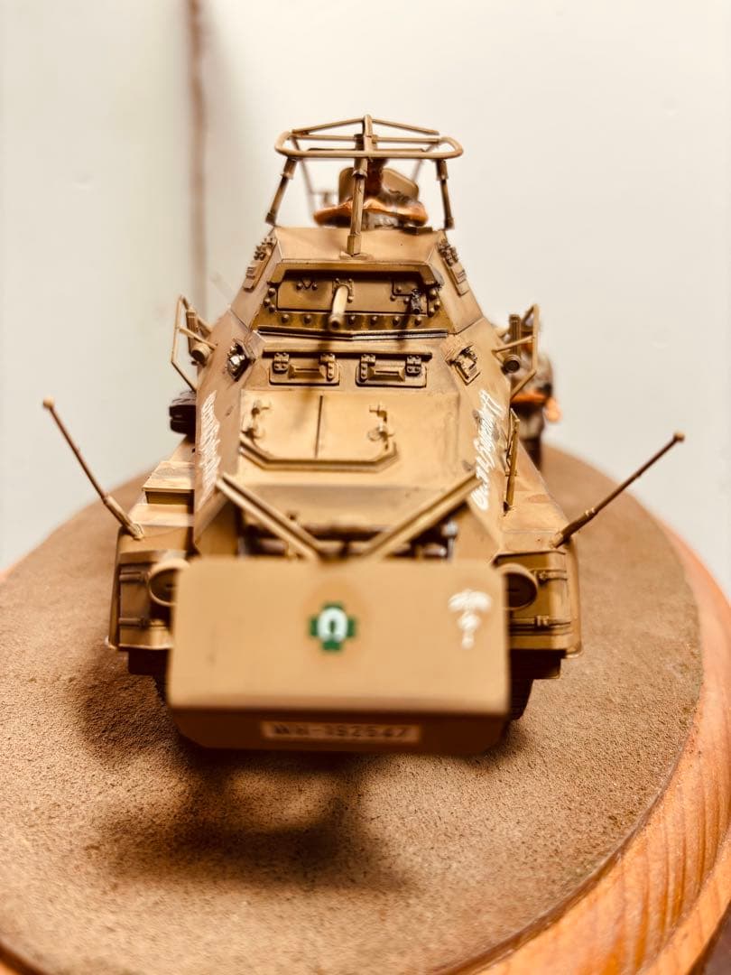 1/35 ドイツアフリカ軍団8輪重装甲車