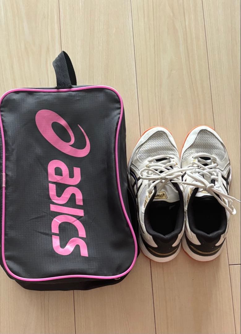 ASICS バレーボールシューズ ホワイト/ブラック 収納バッグ付き