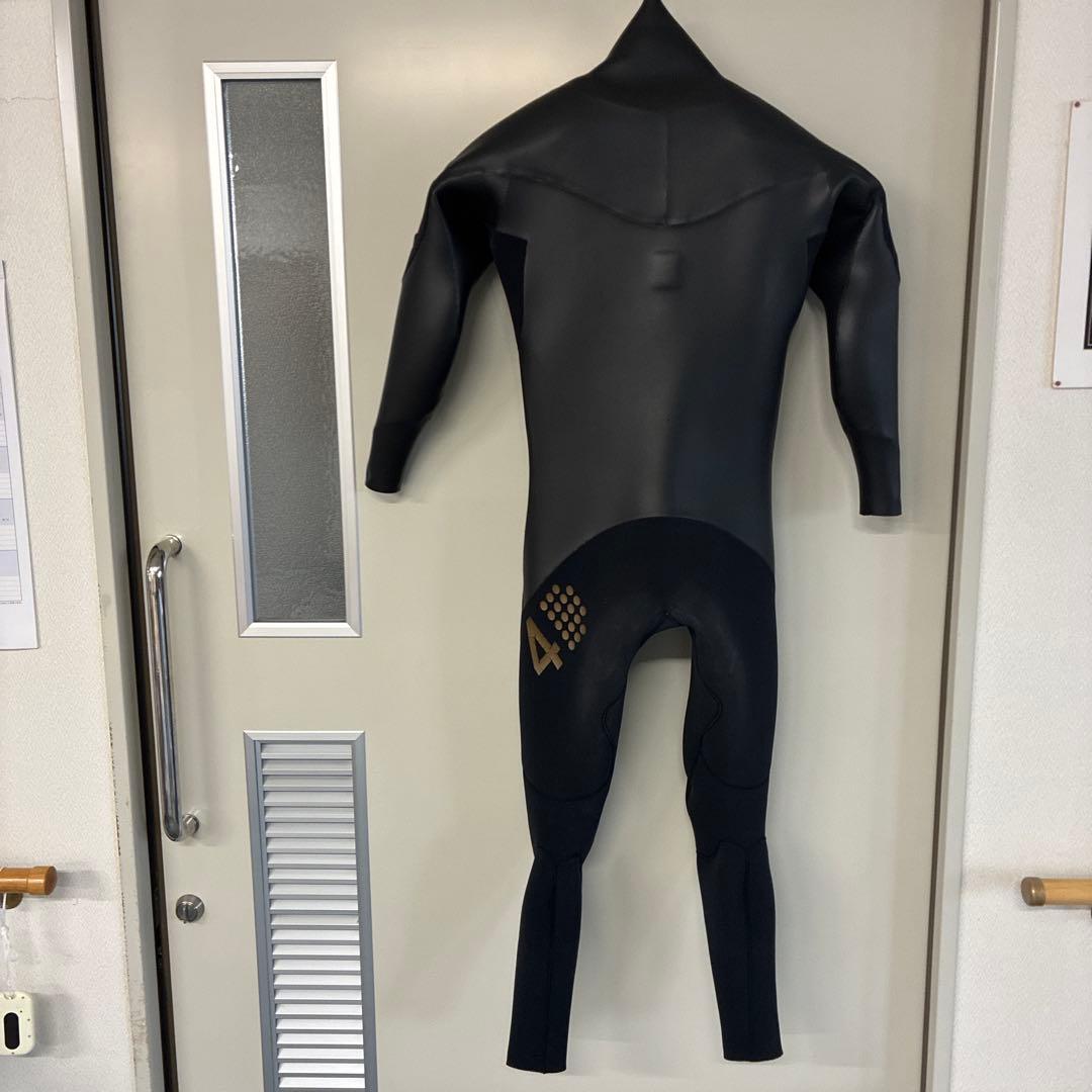 4Ｄウエットスーツ