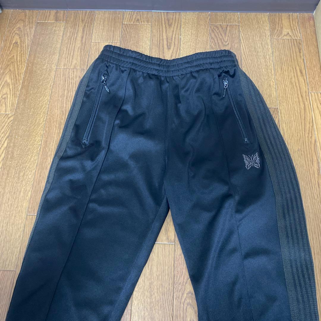 needles トラックパンツ