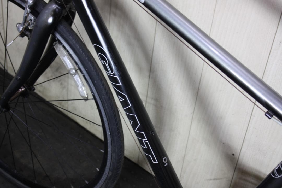 GIANT ESCAPE R3 700C 24速 500mm GREY クロス