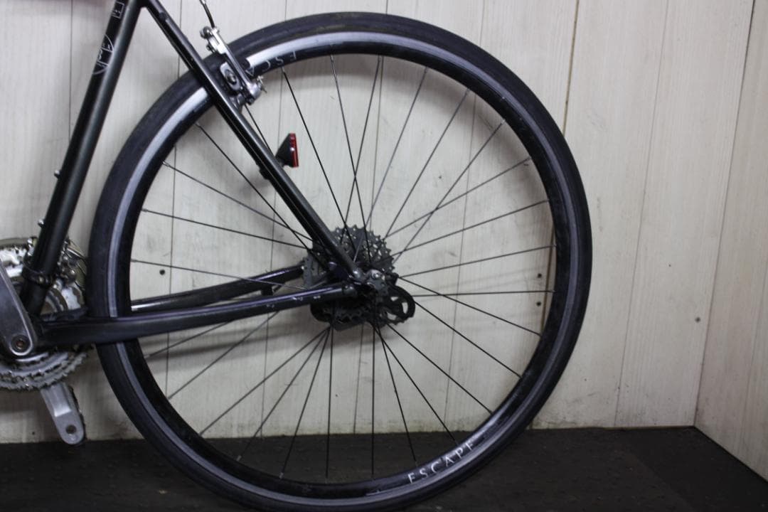GIANT ESCAPE R3 700C 24速 500mm GREY クロス