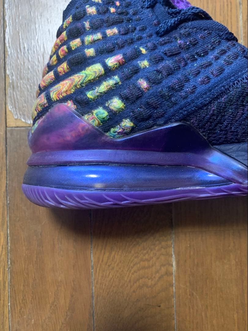【値下】Nike LeBron 17 バスケットシューズ