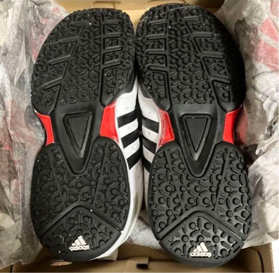 adidas テニスシューズ バリケード