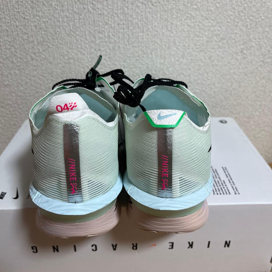 新品 W ZOOMX VAPORFLY NEXT% 4 27cm