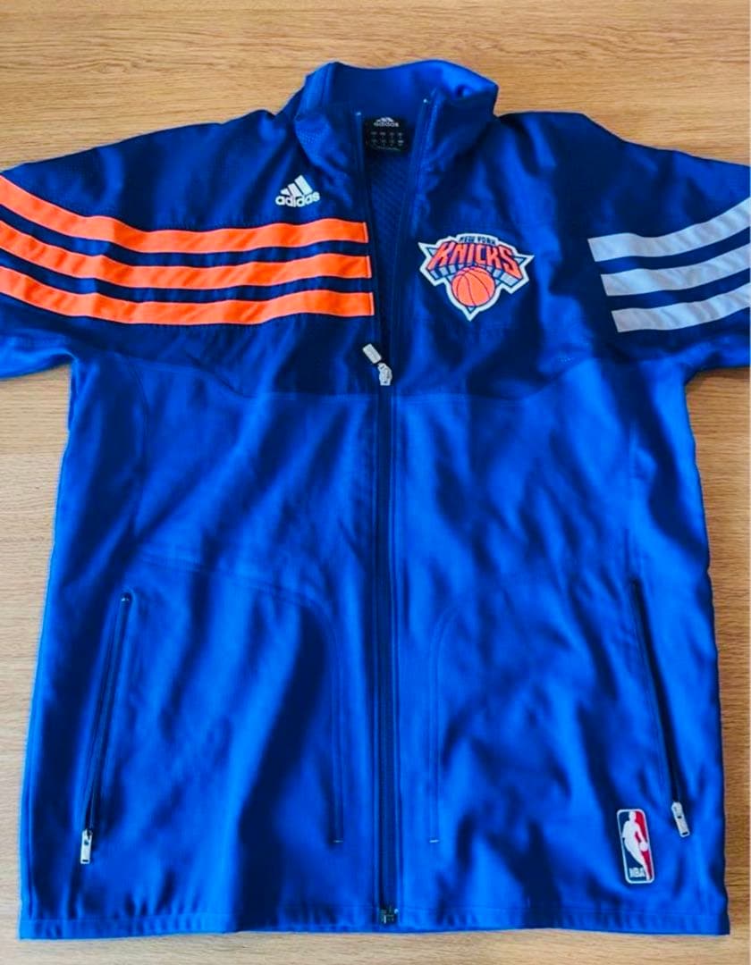adidas New York Knicksジャケット選手用ウォームアップウェア