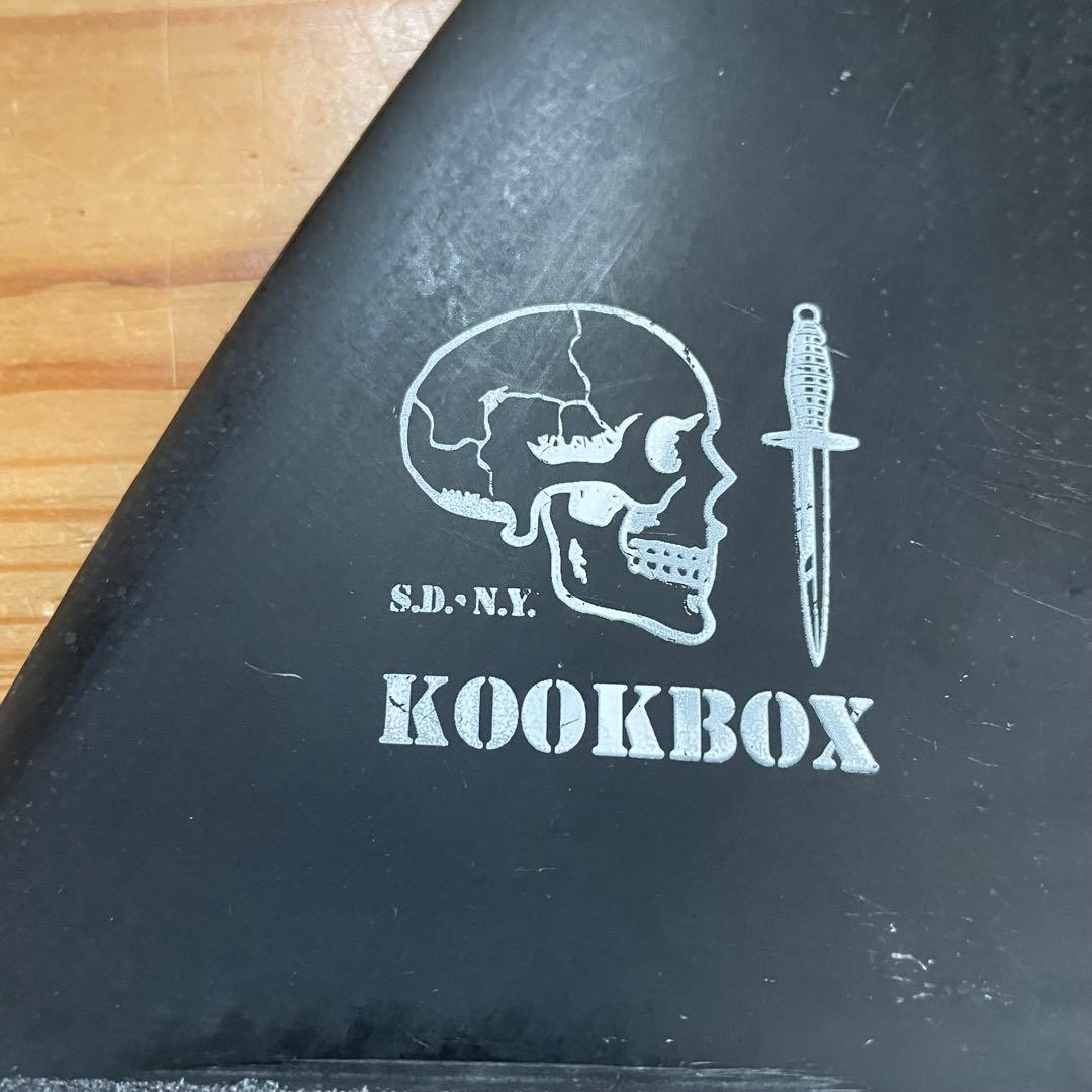 KOOKBOX ジョエル・チューダー シングルフィン 8インチ