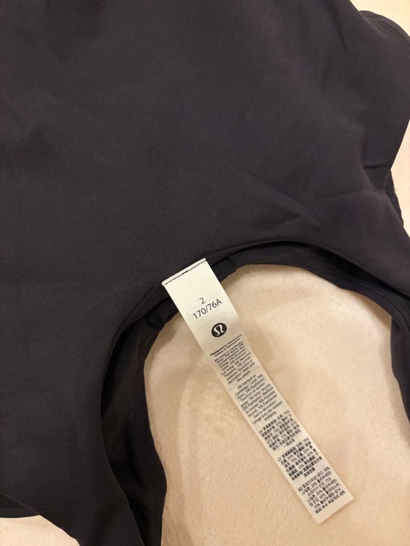 Lululemon ブラック タンクトップ サイズ2