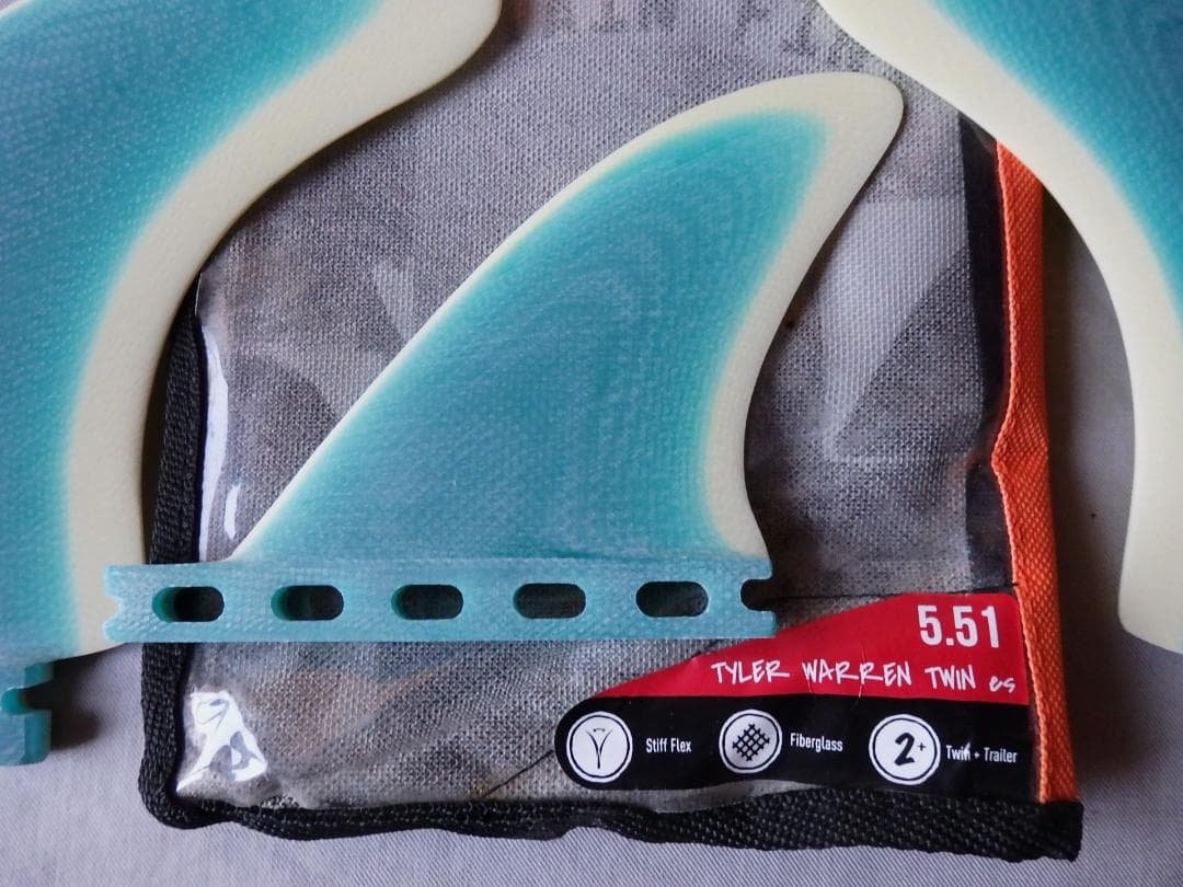 新品◆CAPTAIN FIN TYLER WARREN Twin 2＋1フィン◆