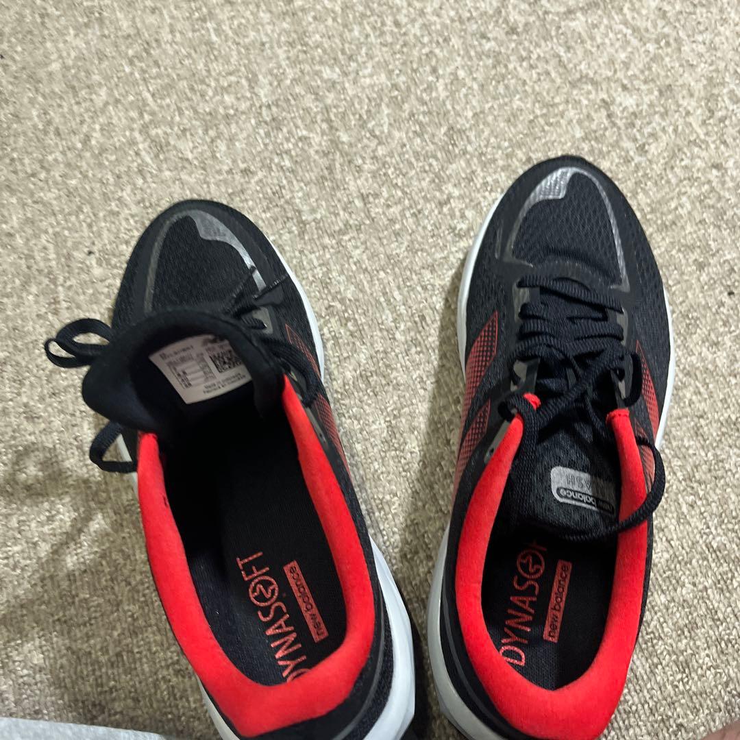 New Balance MFLHBT7 ランニングシューズ (新品未使用)