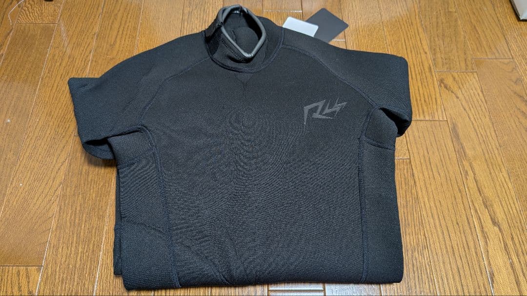 新品未使用 FELLOW 3mm フルスーツ ML メンズ 膝パッド付