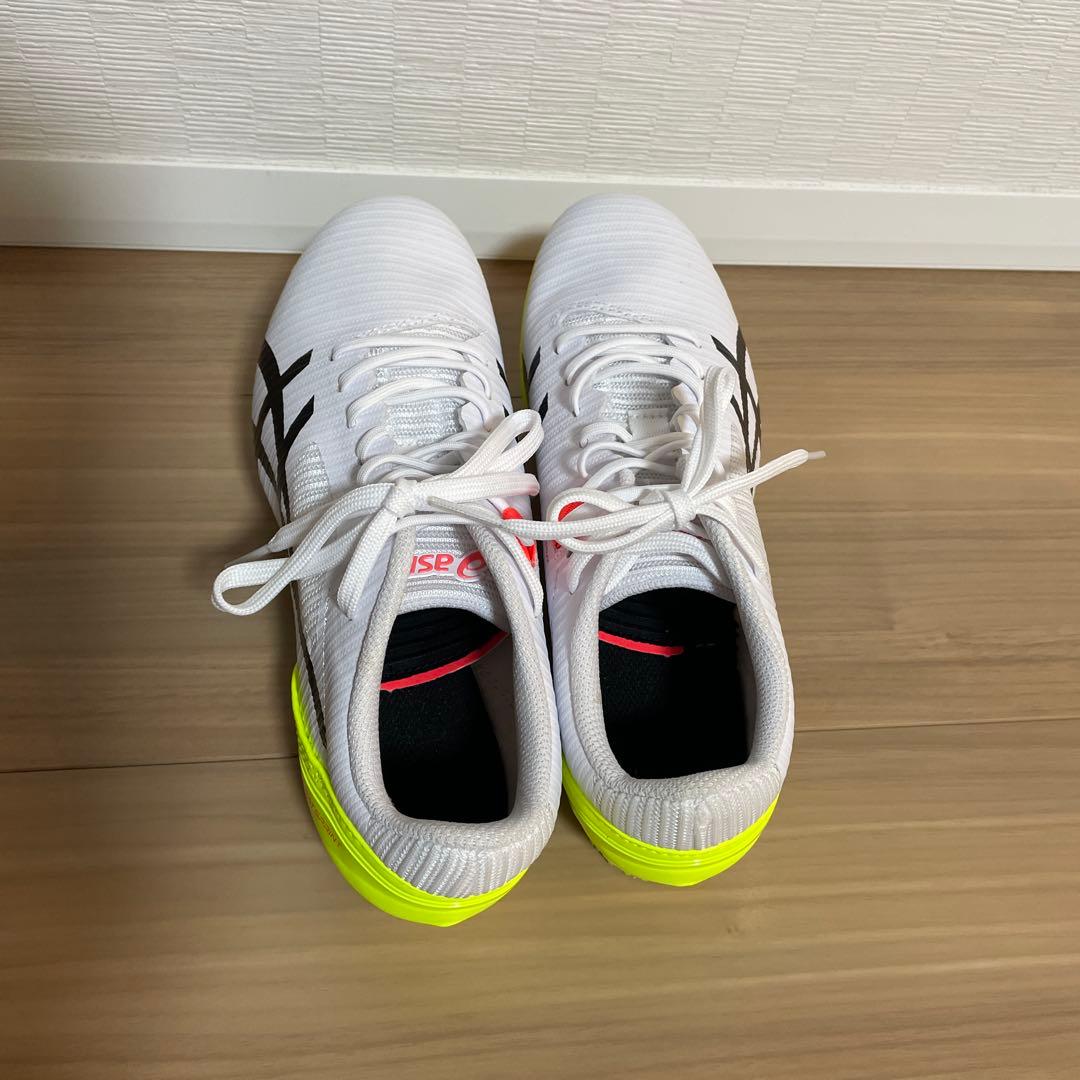 新品.未使用　asics 陸上スパイク 24.5