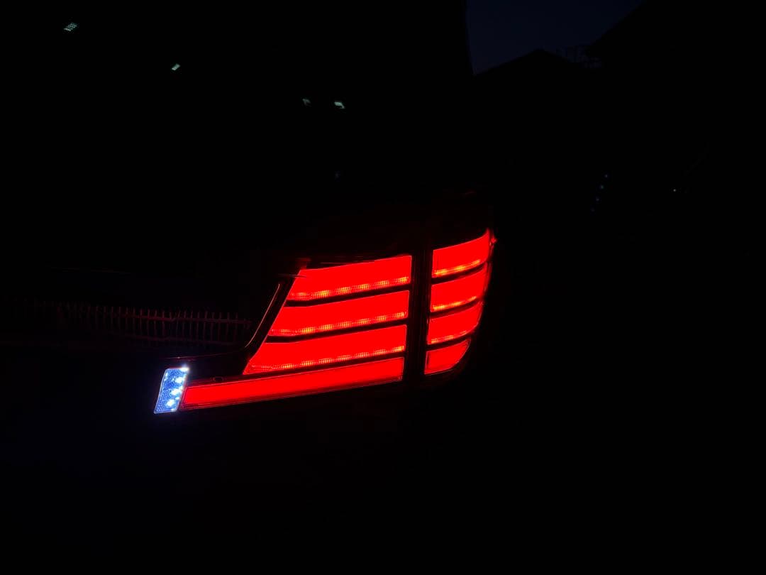 30ヴェルファイア前期型Dazzのテール