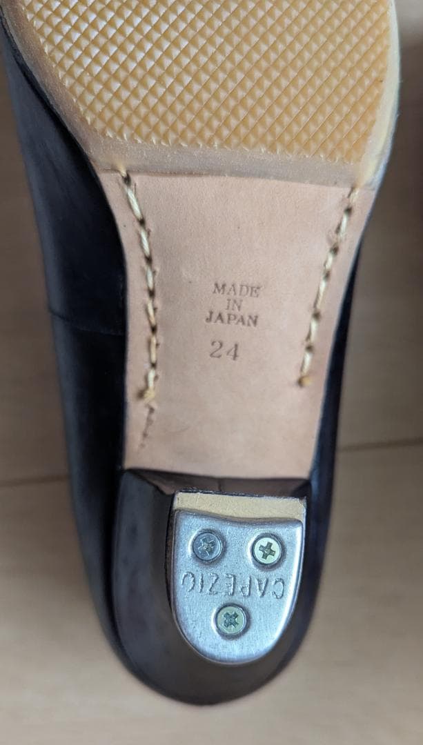 チャコット　Chacott　タップシューズ　黒　ストラップ付き　ヒール　24cm