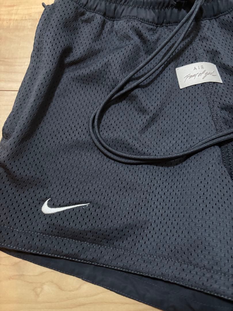 お*ん様 Nike ブラック メッシュショートパンツ