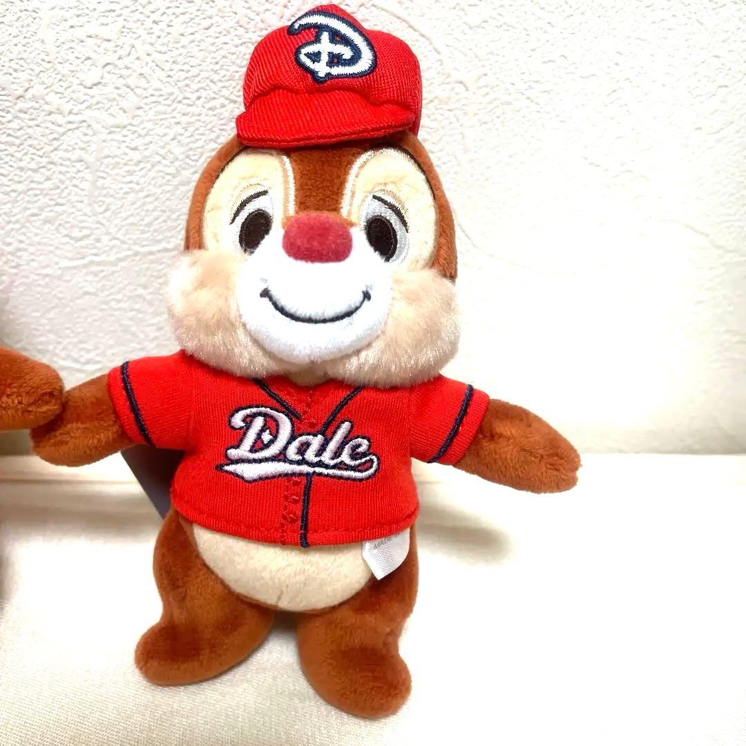 【新品】ディズニーストア広島オープン記念 チップ デールぬいぐるみ　カープ