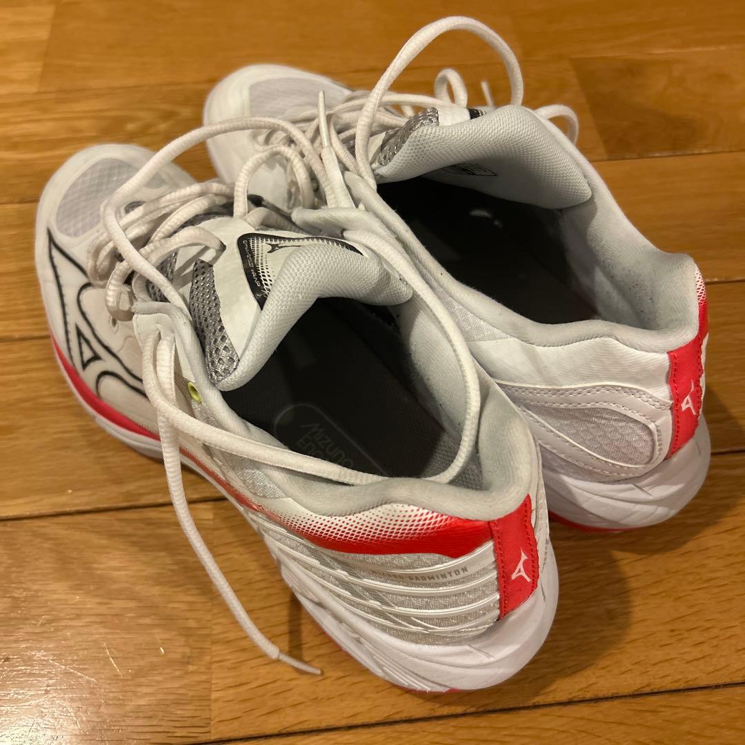 Mizuno バドミントンシューズ ホワイト/レッド