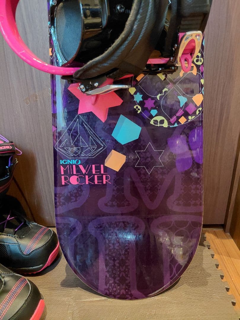大特価❗ IGNIO MILVEL 140 レディース スノーボードフルセット❤