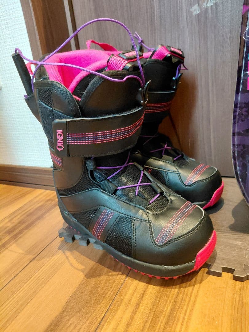 大特価❗ IGNIO MILVEL 140 レディース スノーボードフルセット❤