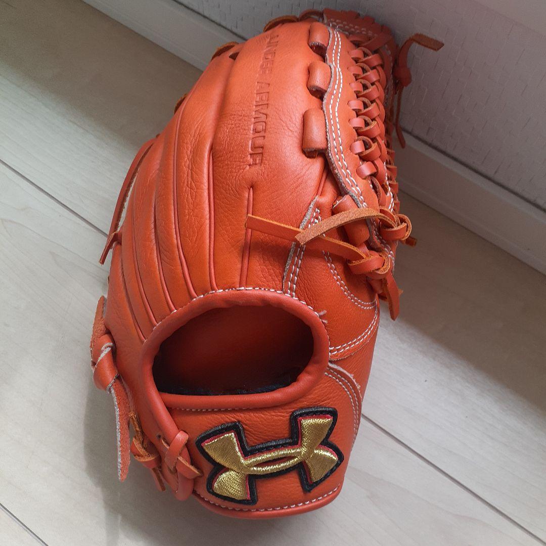 アンダーアーマーグローブ　少年野球